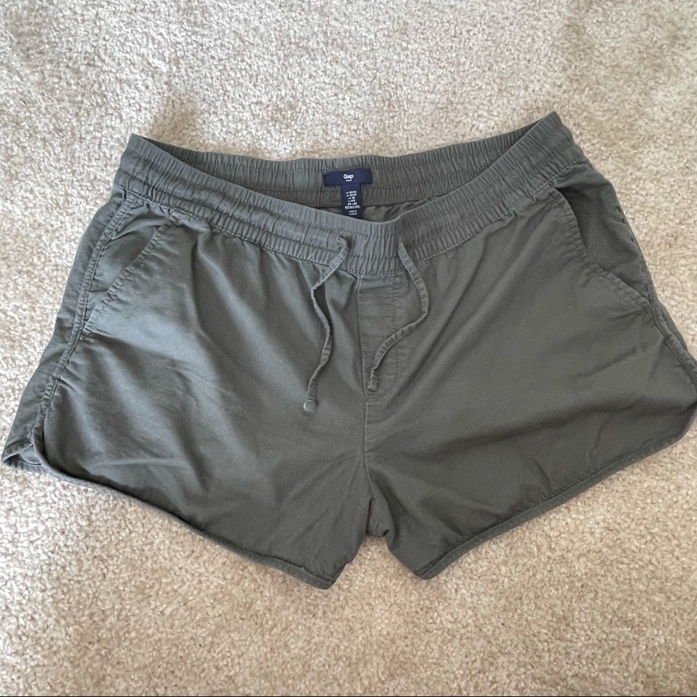 Gap Linen Blend Shorts